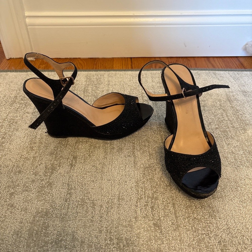 Elegant Black Wedge Sandals